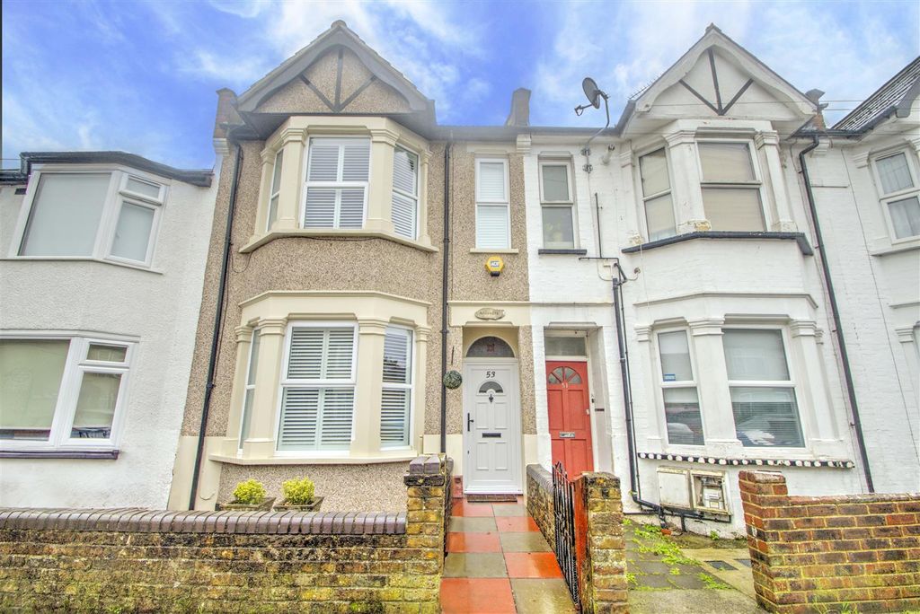 Property photo 1 of 10 1