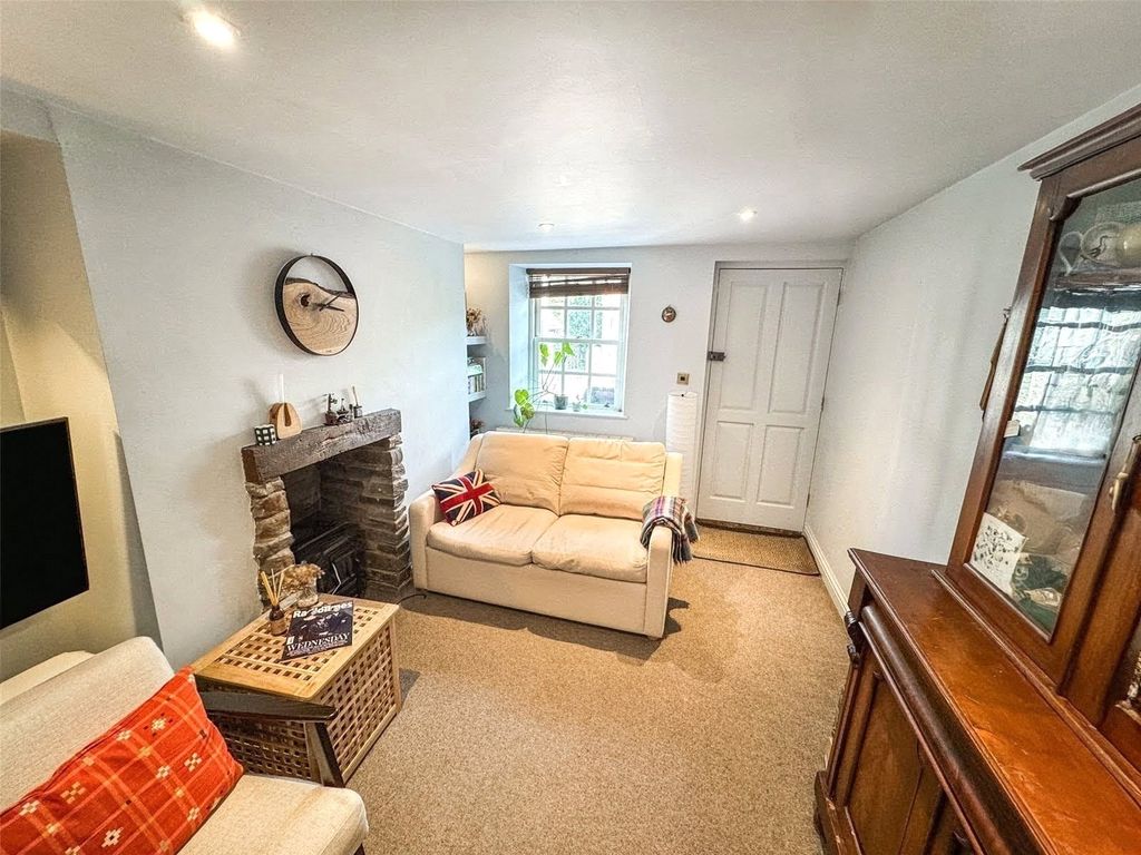 Property photo 2 of 13 Picture No. 38