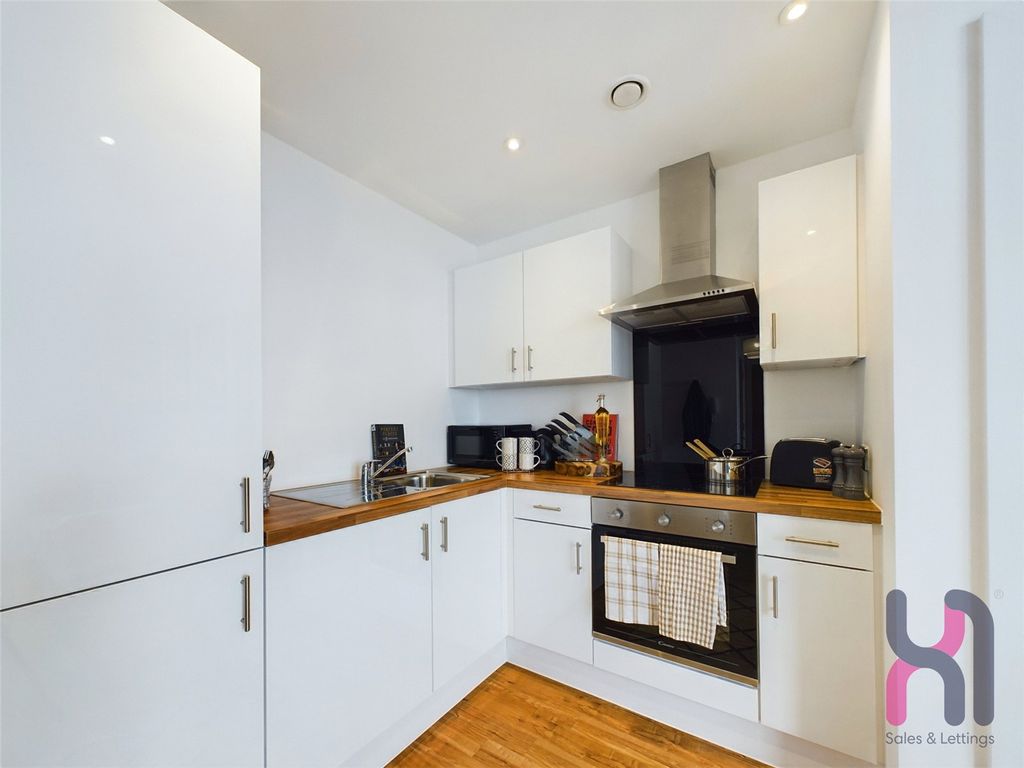 Property photo 2 of 5 Picture No. 05