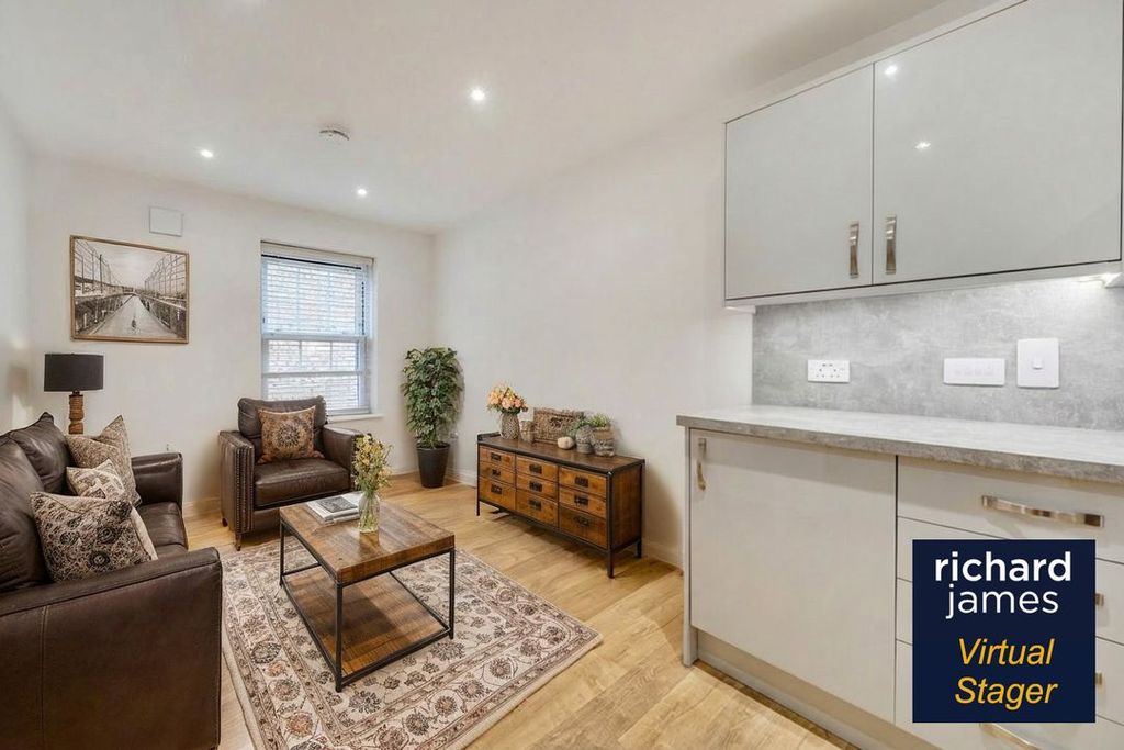 Property photo 3 of 15 Rj010168Vsplv1Aaa