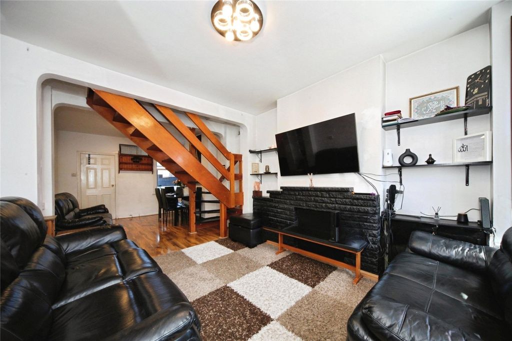 Property photo 2 of 13 Picture No. 51