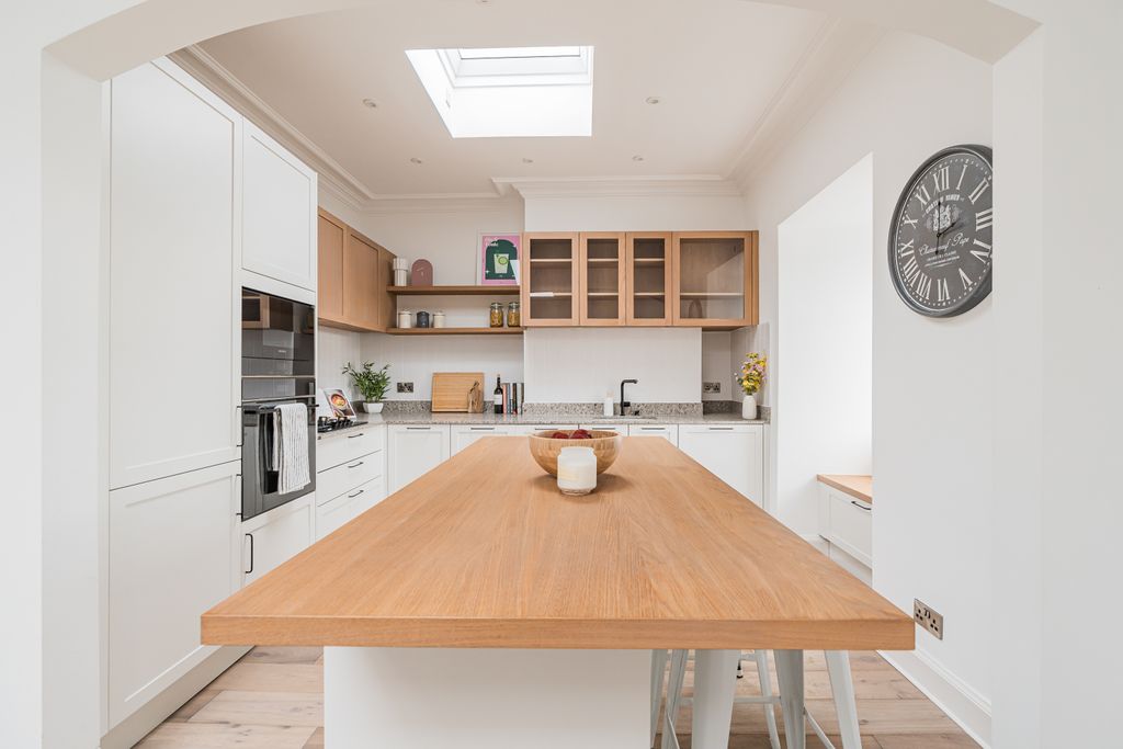 Property photo 3 of 20 Property Image 3