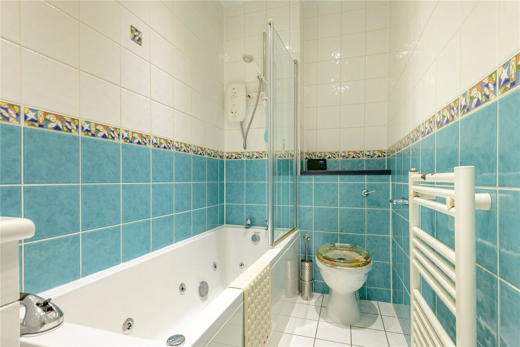 Additional image 27 of 4 bed detached house for sale49 Burdiehouse Road, Burdiehouse, Edinburgh EH17