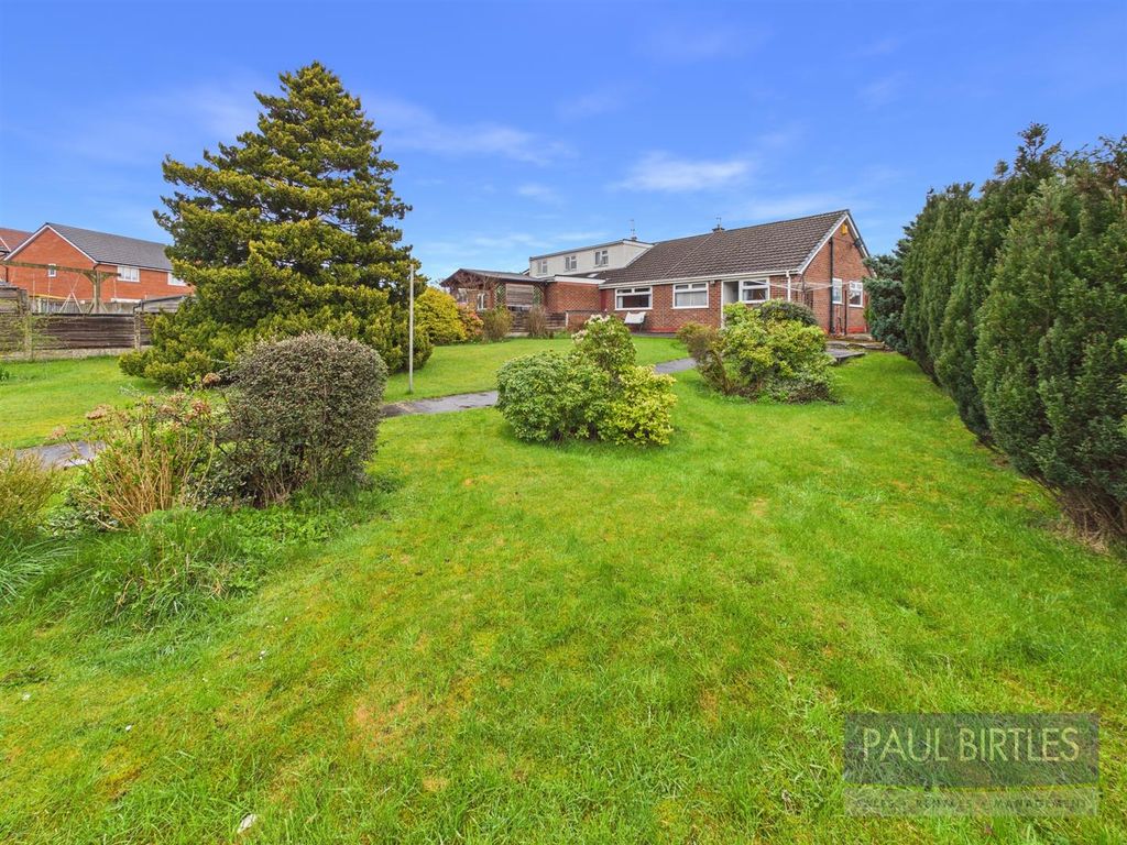 Property photo 2 of 16 Cam04378G0-Pr0327-Still013.Jpg