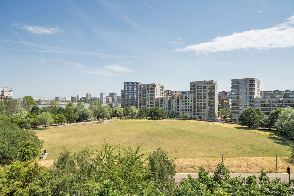 Property photo 3 of 24 1484684-24-6A3E65...