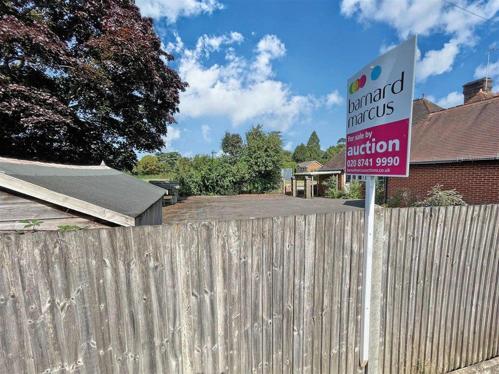 Property photo 1 of 4