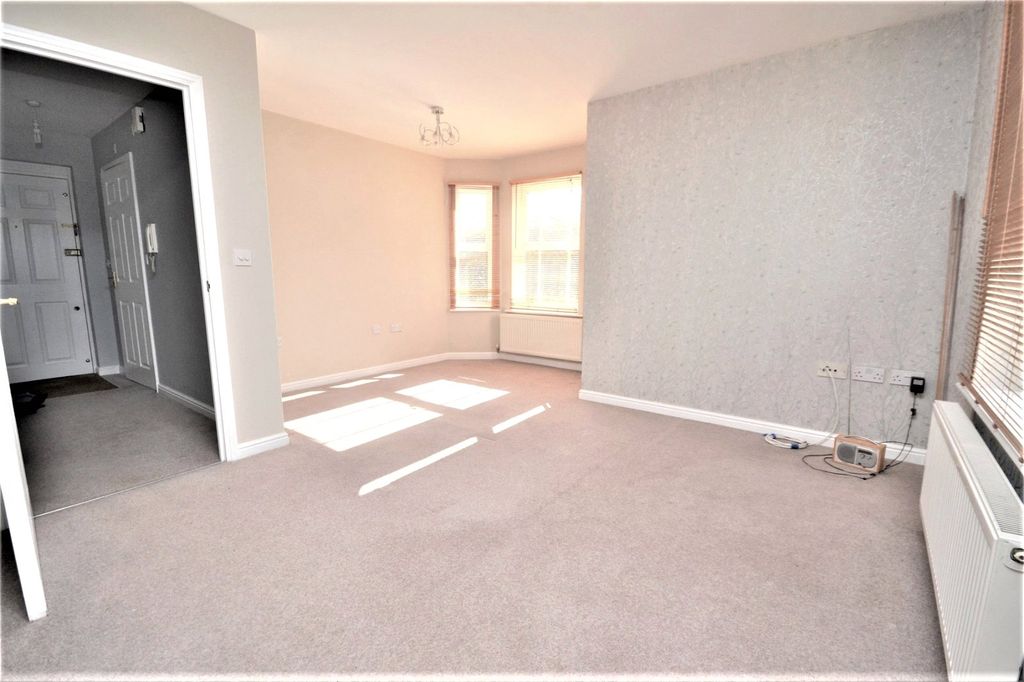 Property photo 2 of 9 Lounge View 1