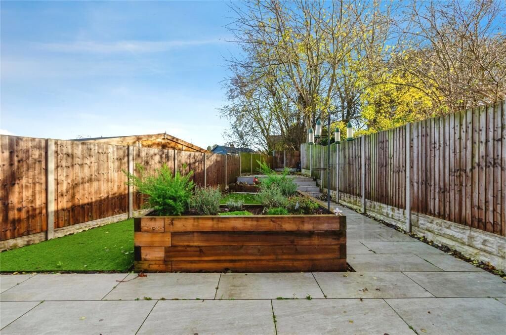 Property photo 2 of 5