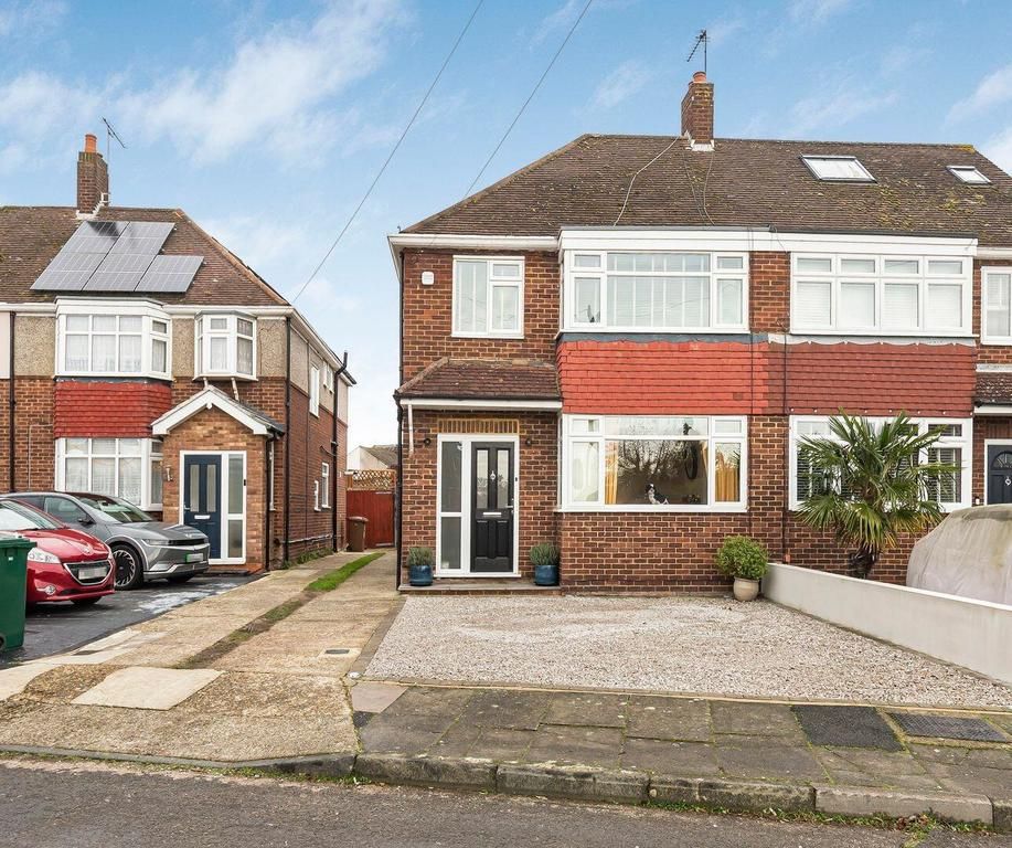 Property photo 1 of 21