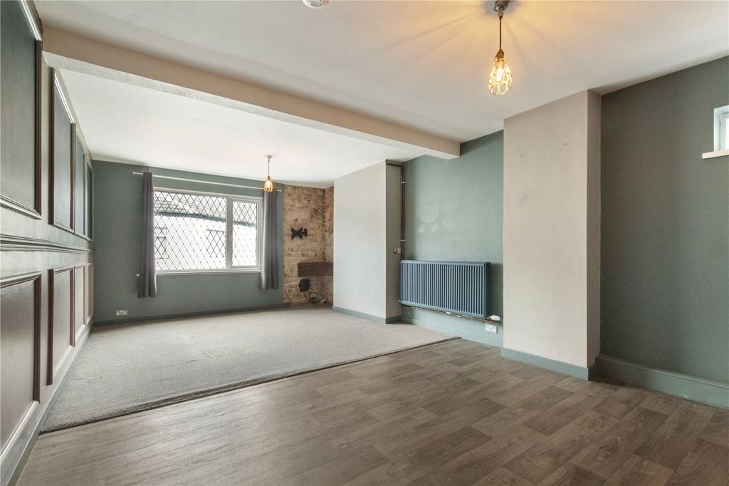 Property photo 3 of 9 Picture No. 07