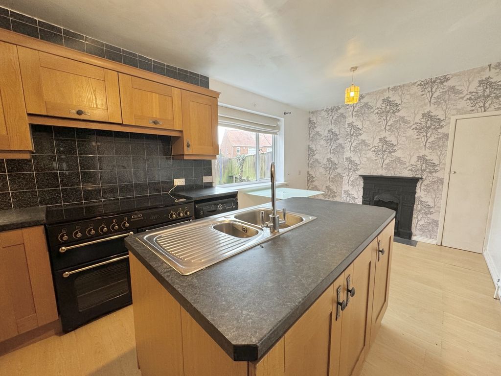 Property photo 3 of 18 Img_1562