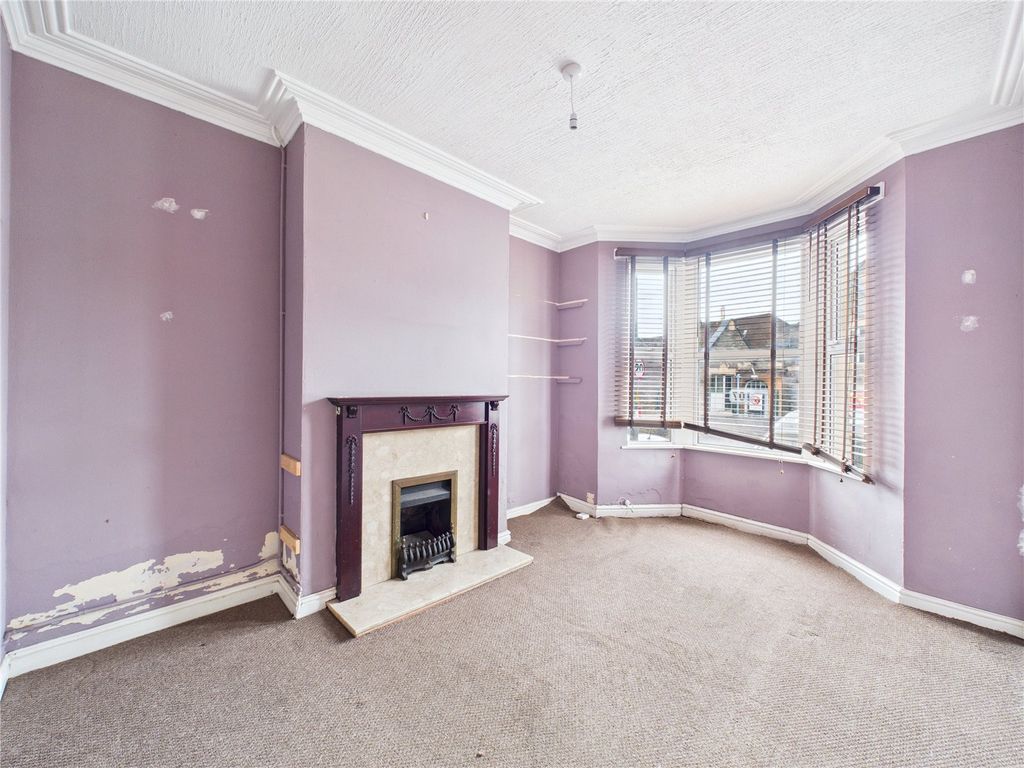 Property photo 2 of 20 Picture No. 18