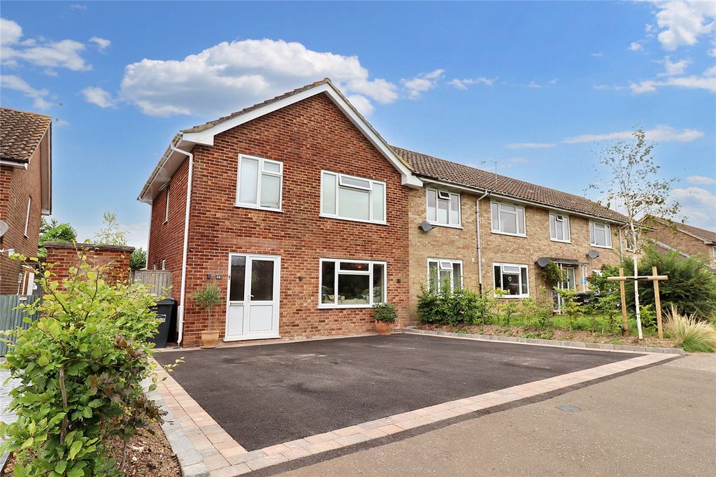 Property photo 1 of 11 Front