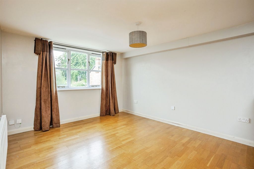 Additional image 6 of 1 bed flat for saleSt. Annes Close, Oakham LE15
