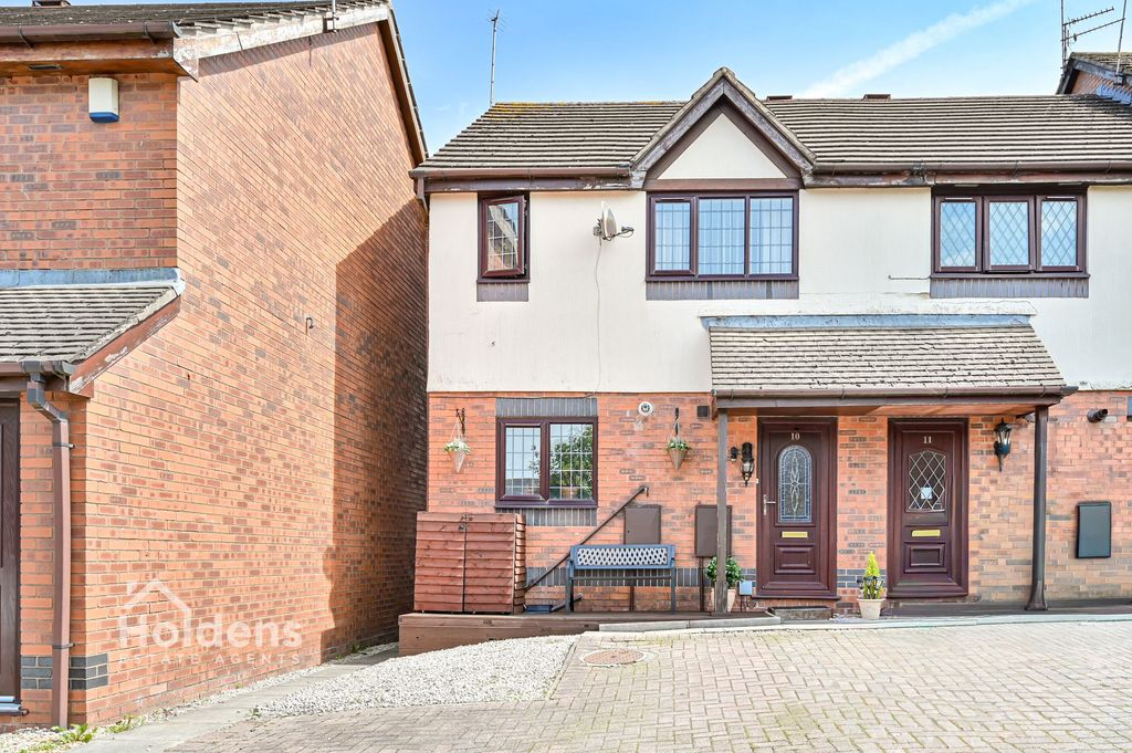 Property photo 1 of 18