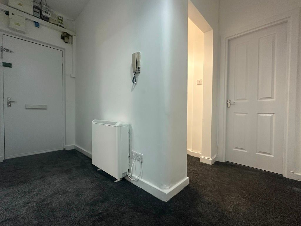 Property photo 2 of 11 Photo 2