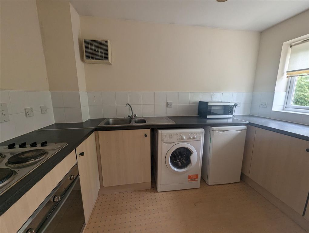 Property photo 3 of 5 1000136187.Jpg