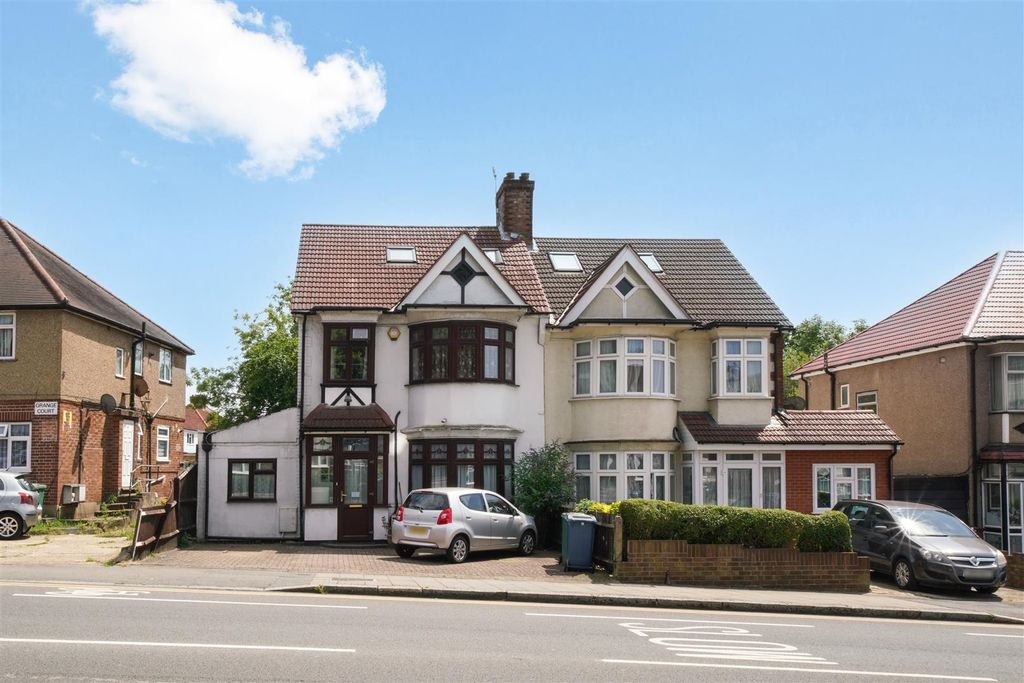 Property photo 1 of 15 16 Greenford Road - Yf0Gtgv2306Cog5Bzdef.Jpg