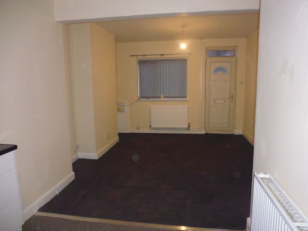 Property photo 2 of 3 Living Room