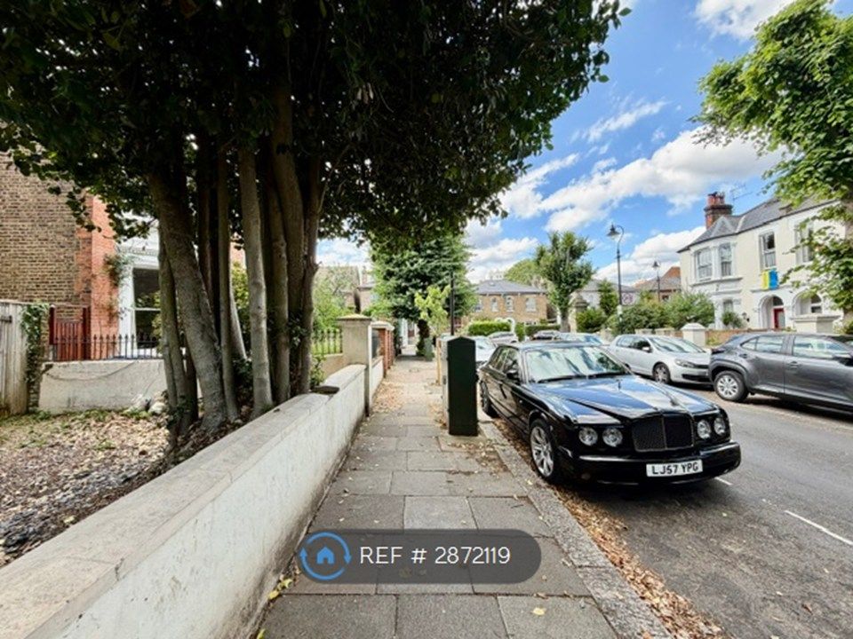 Property photo 3 of 25