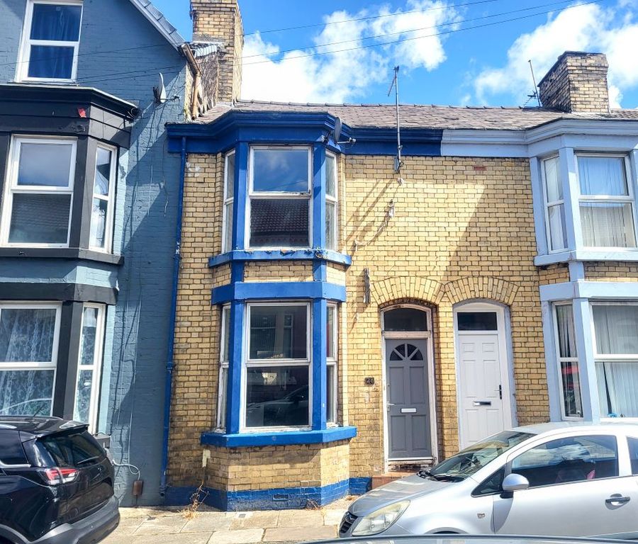 Property photo 1 of 17