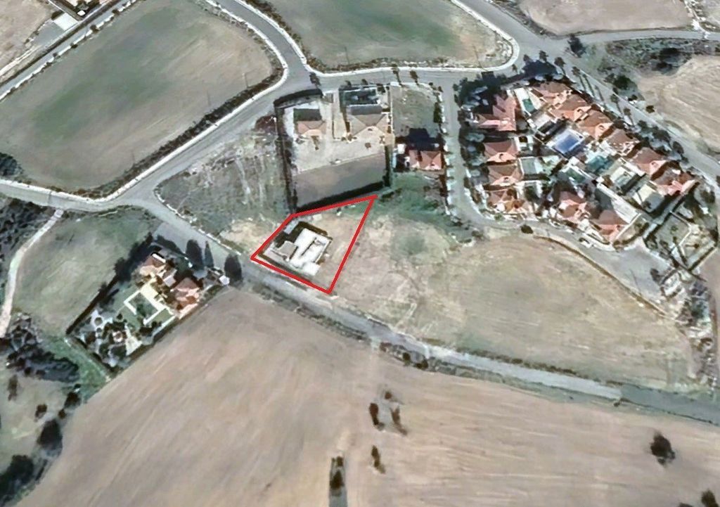 Property photo 2 of 2