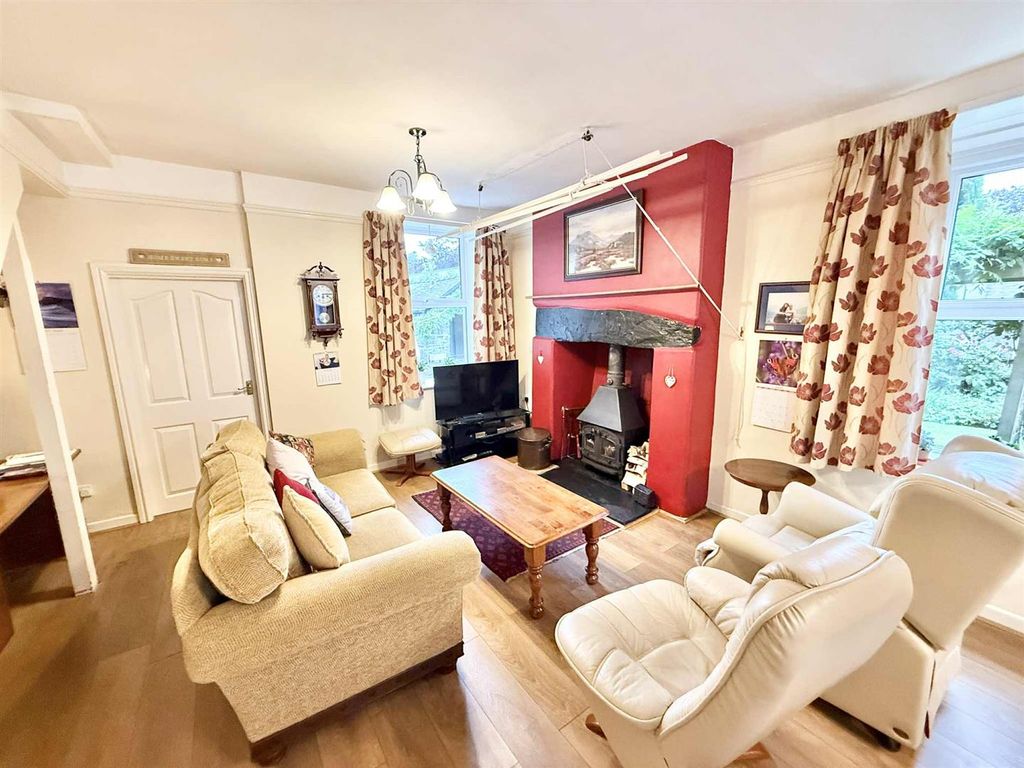 Property photo 2 of 17 7d9293A8-Ede0-400A-831c-36807636957c.Jpg