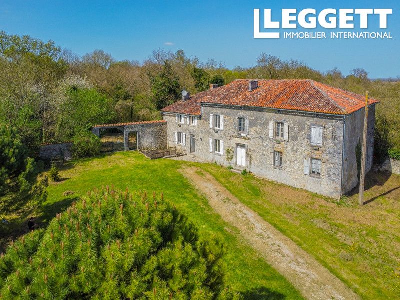 Property photo 2 of 10