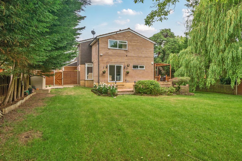 Property photo 2 of 17