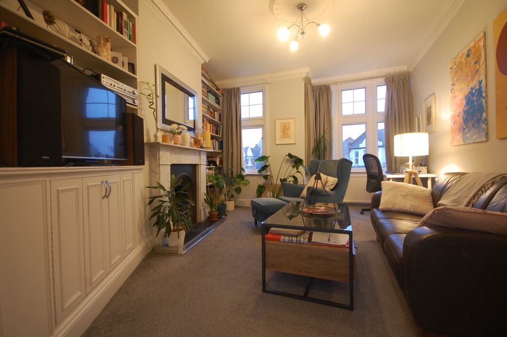 Property photo 3 of 14