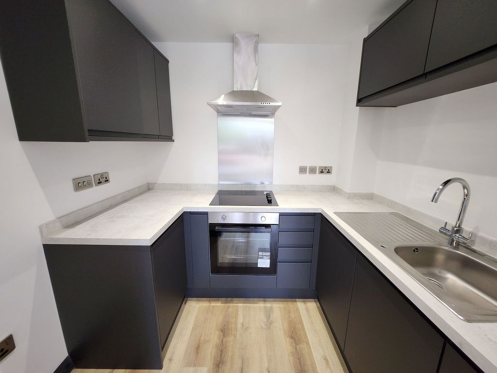 Property photo 2 of 9