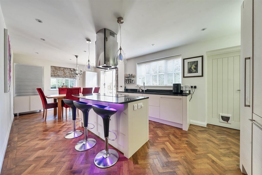 Property photo 3 of 26 1267916 (14).Jpg