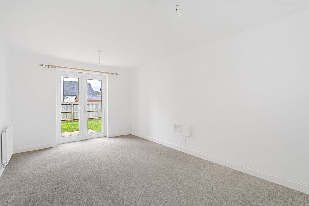 Property photo 3 of 24 17_80440