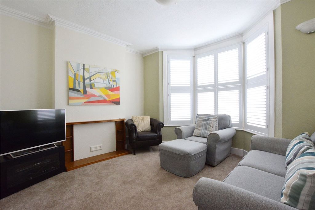 Property photo 1 of 17 Picture No. 08