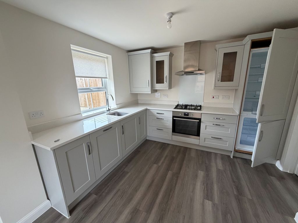 Property photo 3 of 18 Front