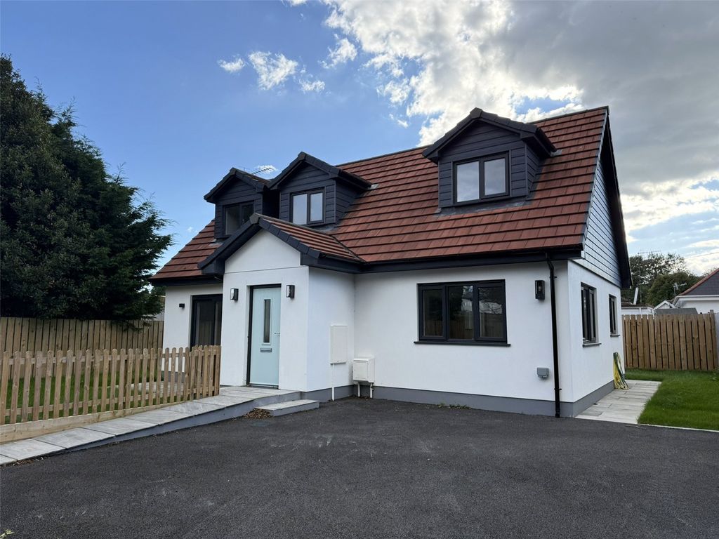 Property photo 1 of 18 Picture No. 01