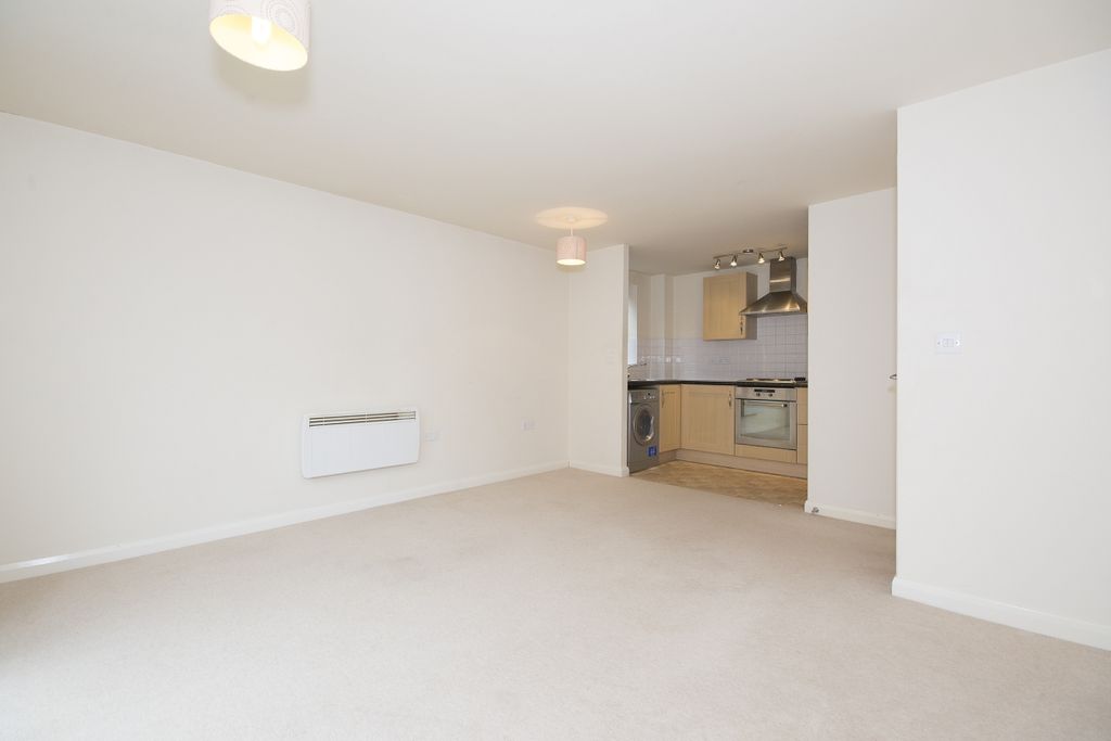 Property photo 3 of 7 Image (107)