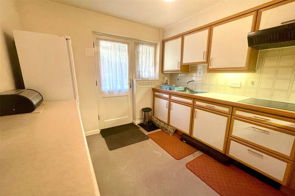 Property photo 3 of 18 Picture No. 09