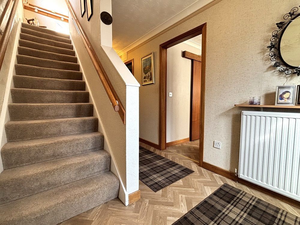 Property photo 2 of 29