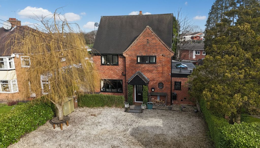 Property photo 1 of 25