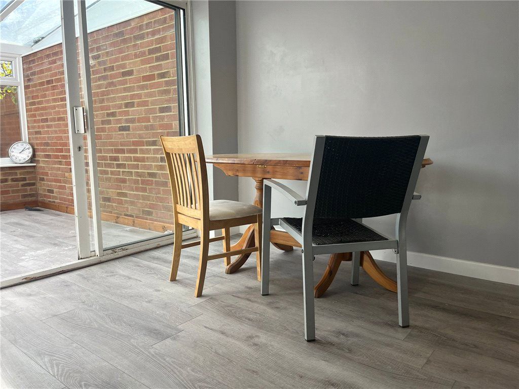 Property photo 3 of 9 Dining Area