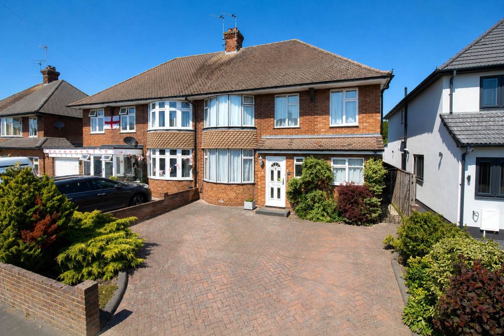 Property photo 1 of 19