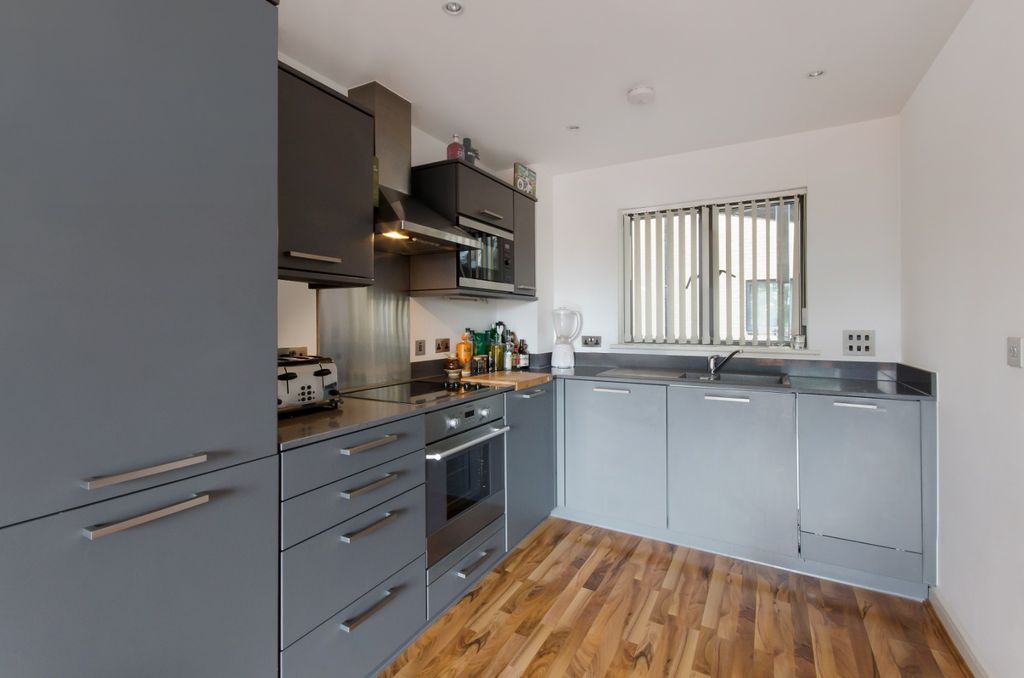 Property photo 2 of 7 3239712