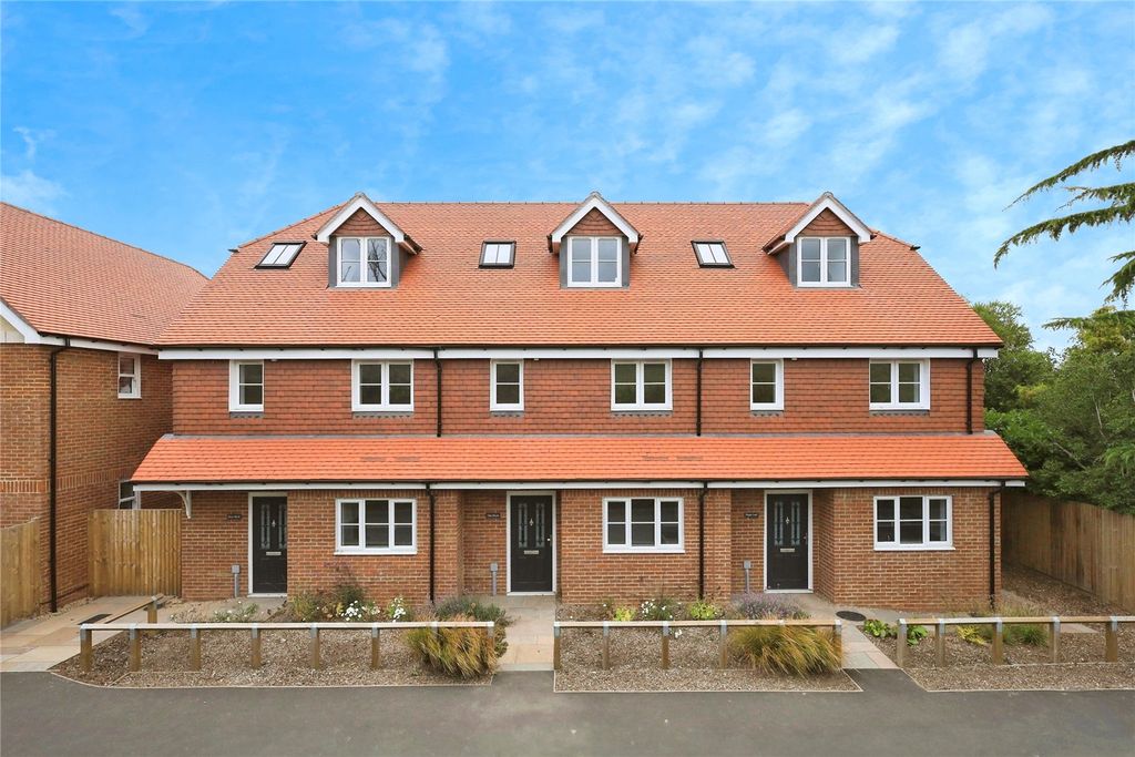 Property photo 1 of 16 Picture No. 17