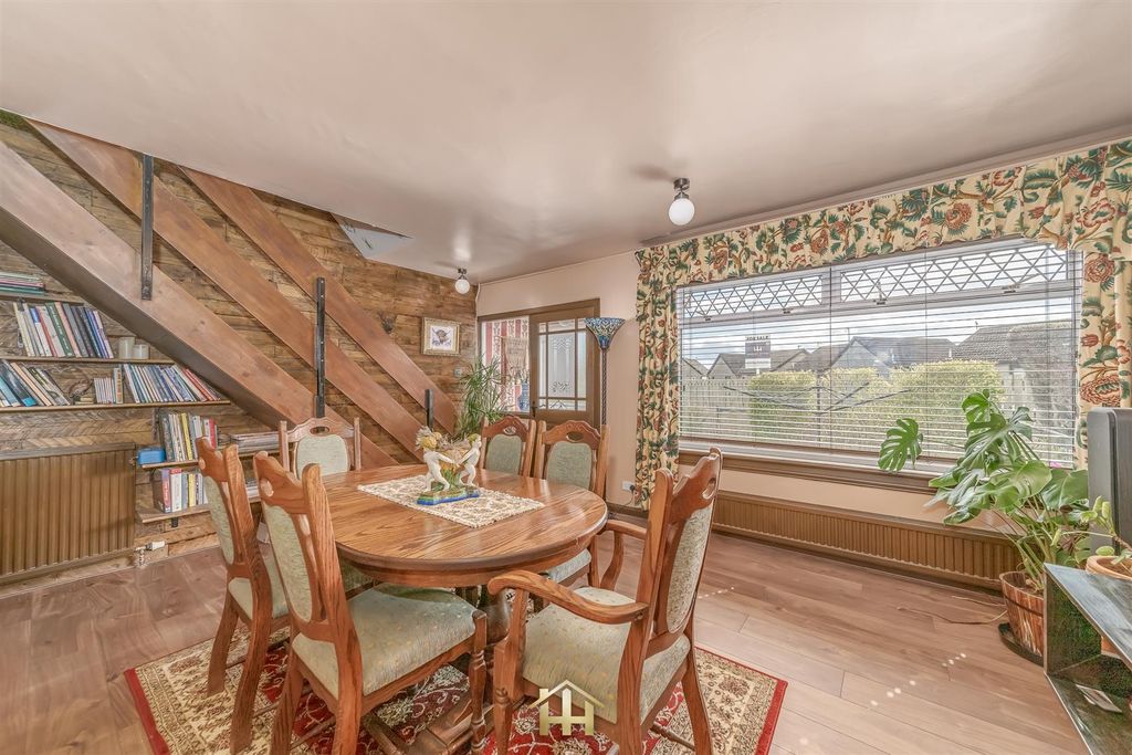 Property photo 3 of 17 16 Lennox Gardens Dd2 2Ua 160426 Edit (5 Of 14).Jp