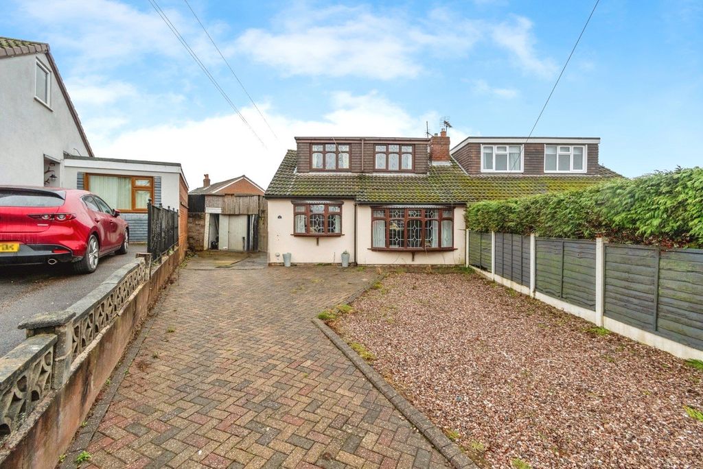 Property photo 1 of 19 Front