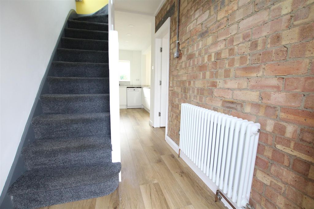 Property photo 2 of 13 Img_3480.Jpg