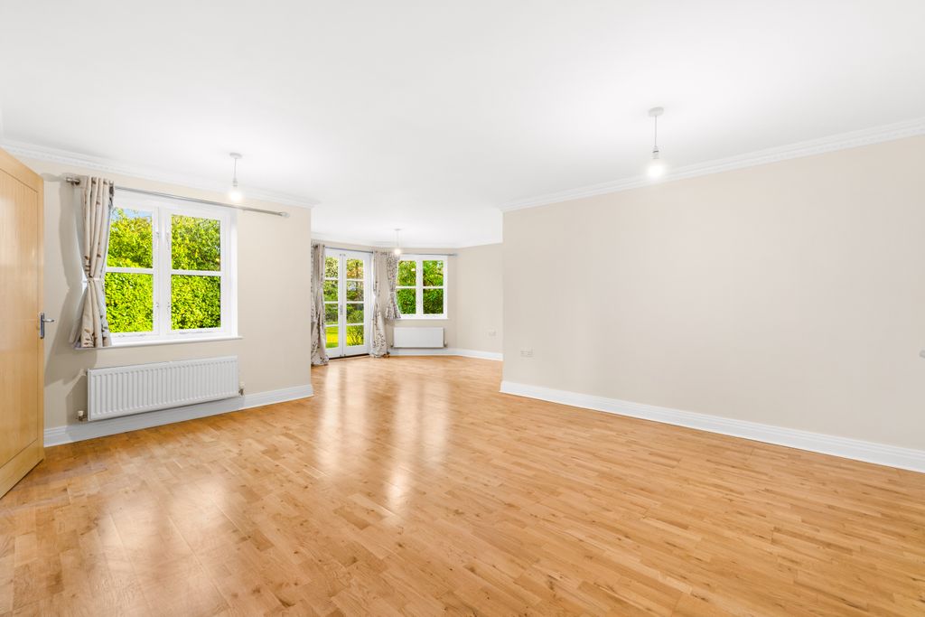 Property photo 2 of 14 Image8.Jpg