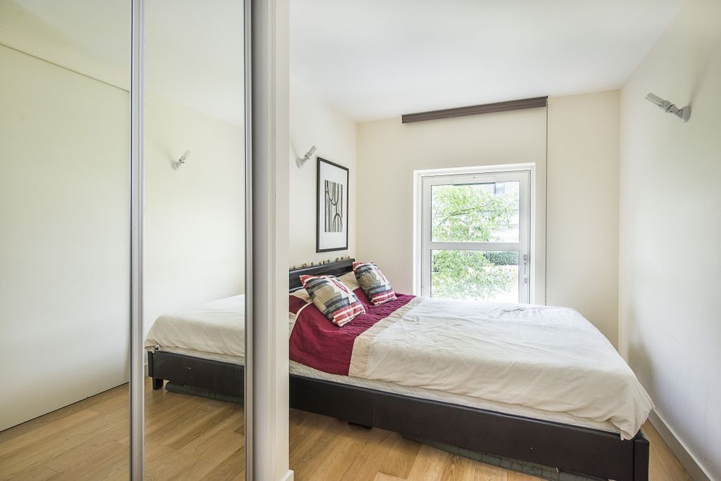 Property photo 3 of 13 Bedroom