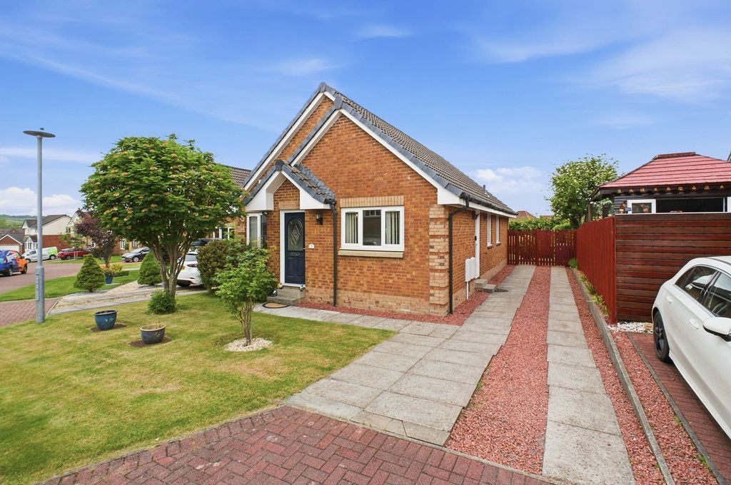 Property photo 1 of 25